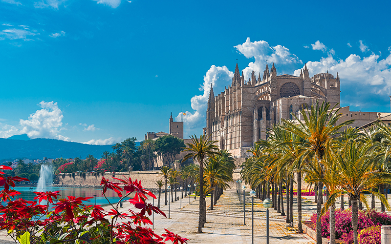 EASYJET ANNOUNCES FLIGHTS TO PALMA DE MALLORCA FROM BELFAST CITY AIRPORT